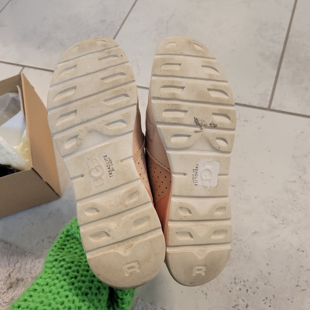 UGG Women's Sneakers - Picture 8 of 10